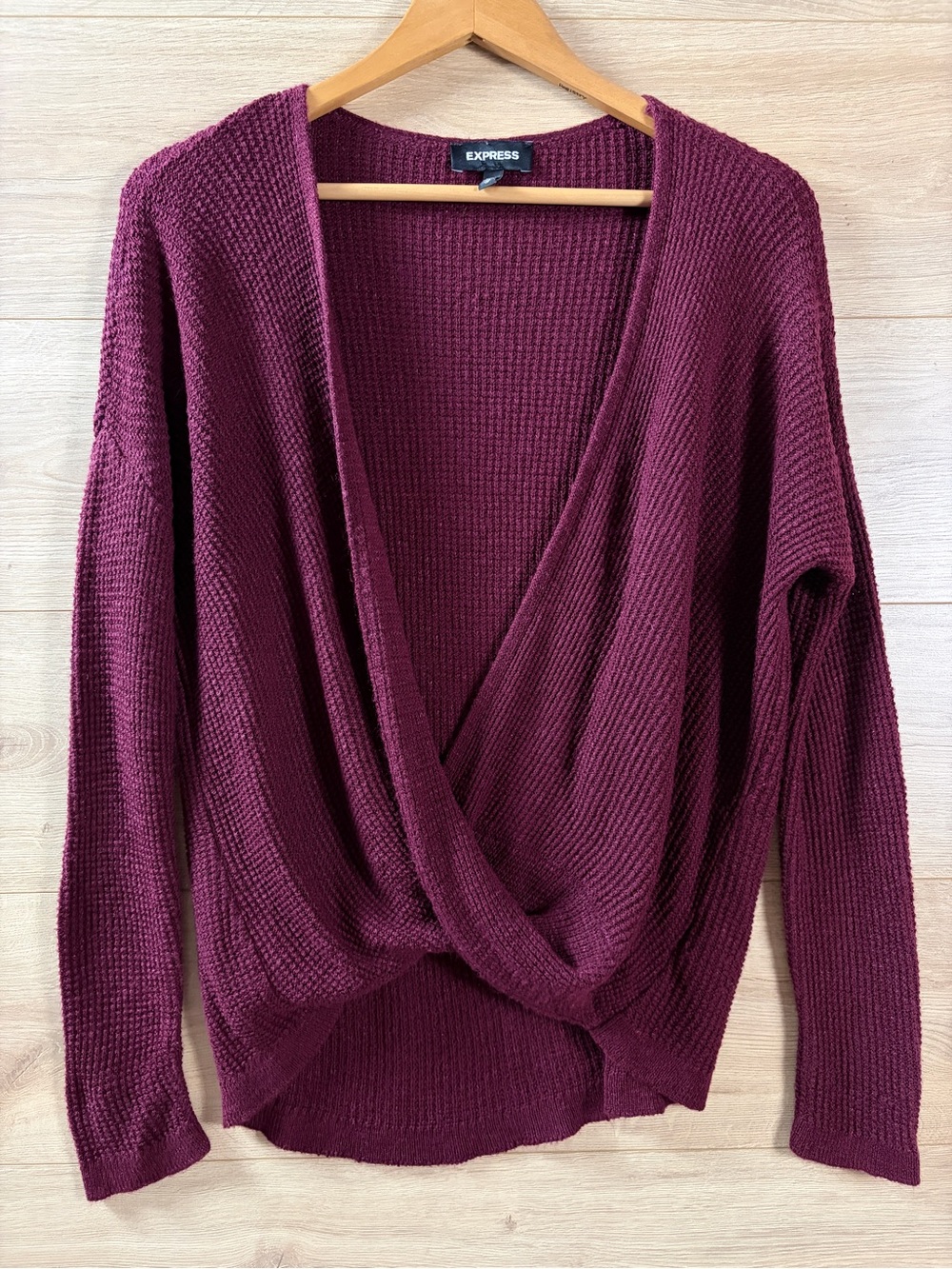 Express Women's Bugubdy Wine Twist-Front Knit Layering Sweater XS